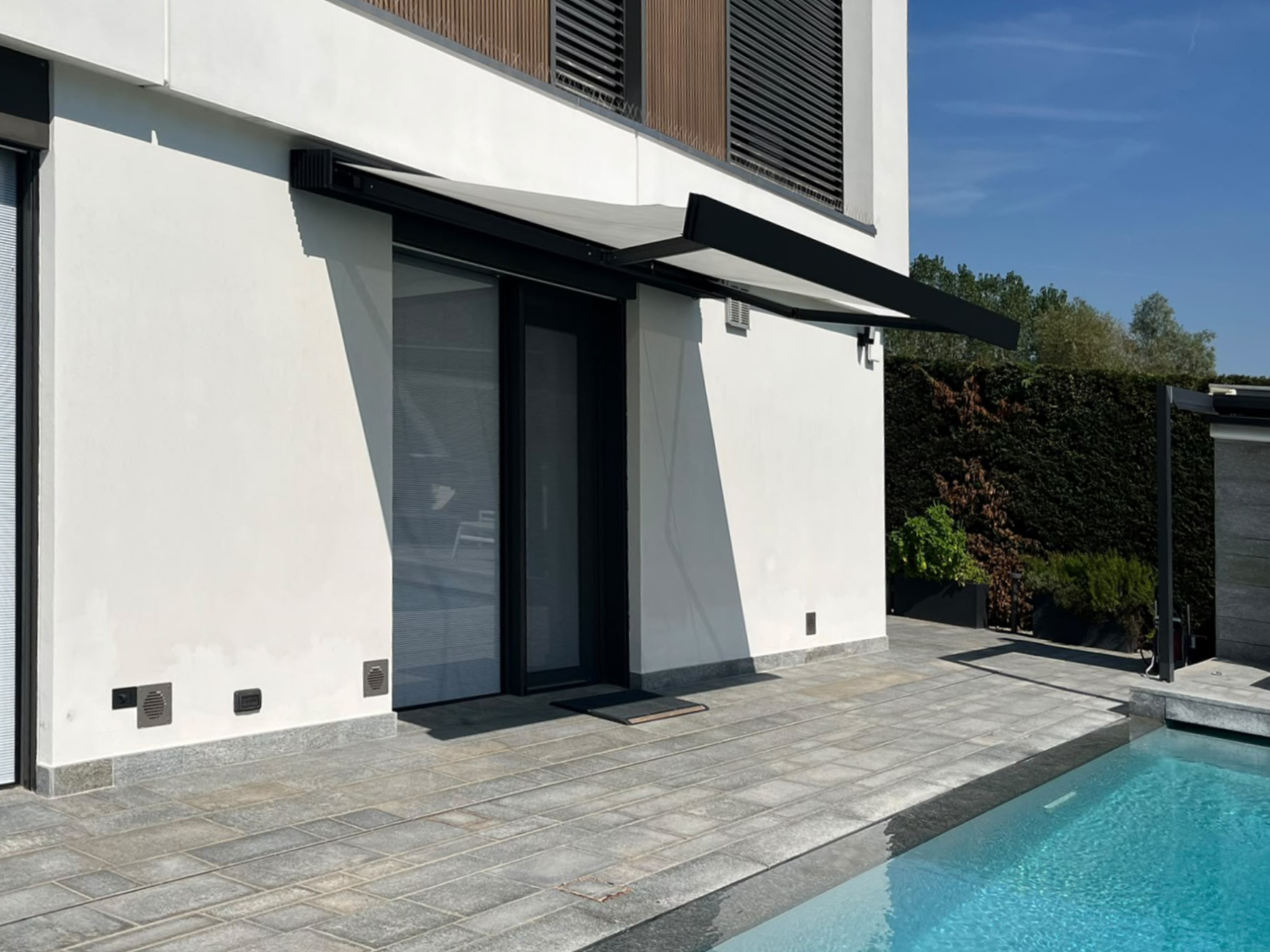 Quando il design incontra la qualità: le soluzioni outdoor di Clast